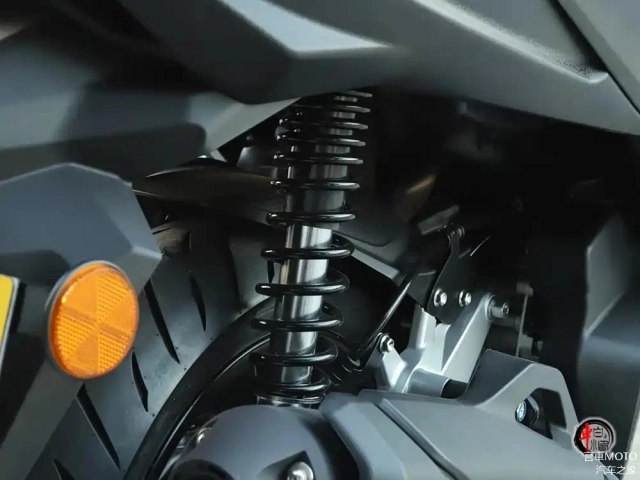 Khám phá xun 150 đối thủ nặng ký của honda pcx 160 có giá bán cực rẻ chỉ từ 38 triệu đồng - 8
