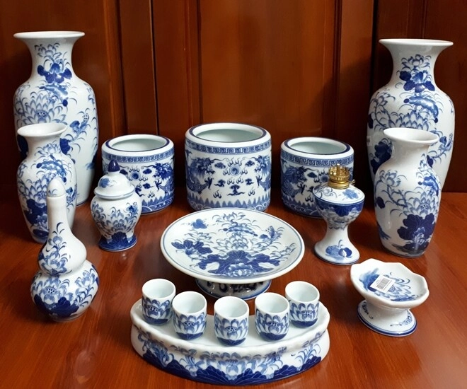 Khi dâng nước cúng lượng nước rót vào chén bao nhiêu thì chuẩn phong thủy - 1
