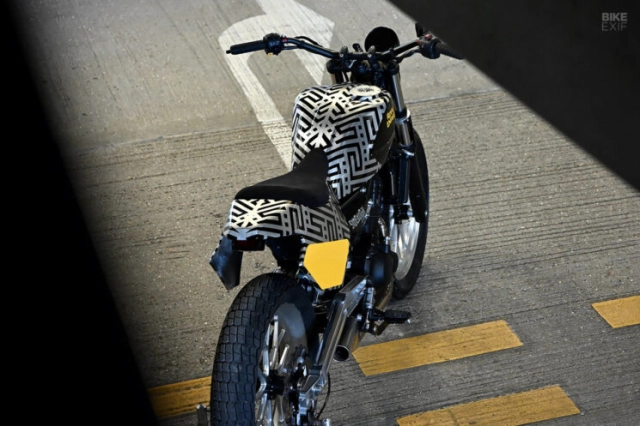 Khi royal enfield guerrilla 450 lột xác đầy cảm hứng - 9