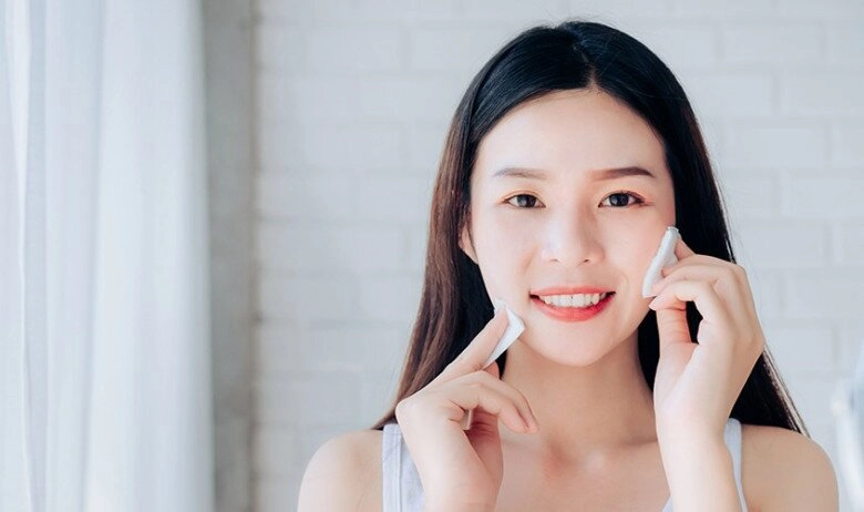 Không phải chống nắng các chuyên gia cho biết hầu hết người có làn da đẹp nhẵn thín đều có thói quen này - 5