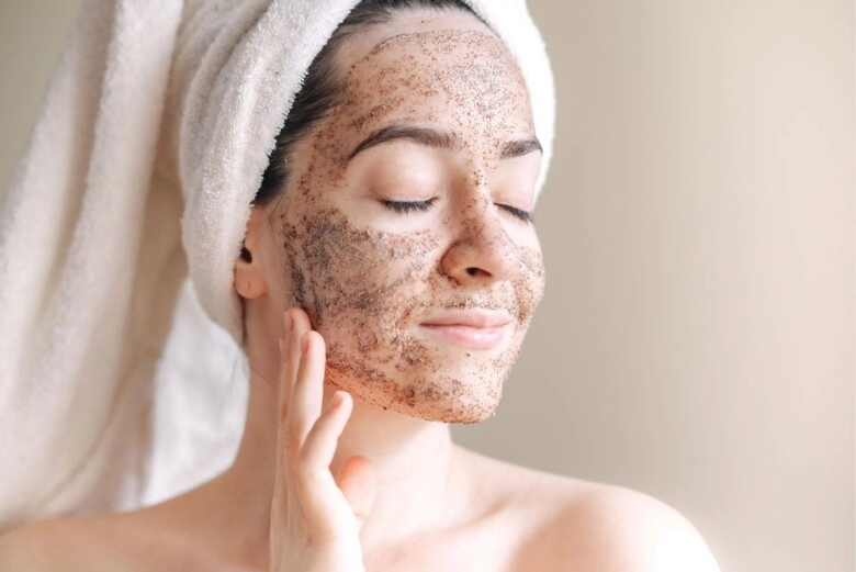 Không phải chống nắng các chuyên gia cho biết hầu hết người có làn da đẹp nhẵn thín đều có thói quen này - 7