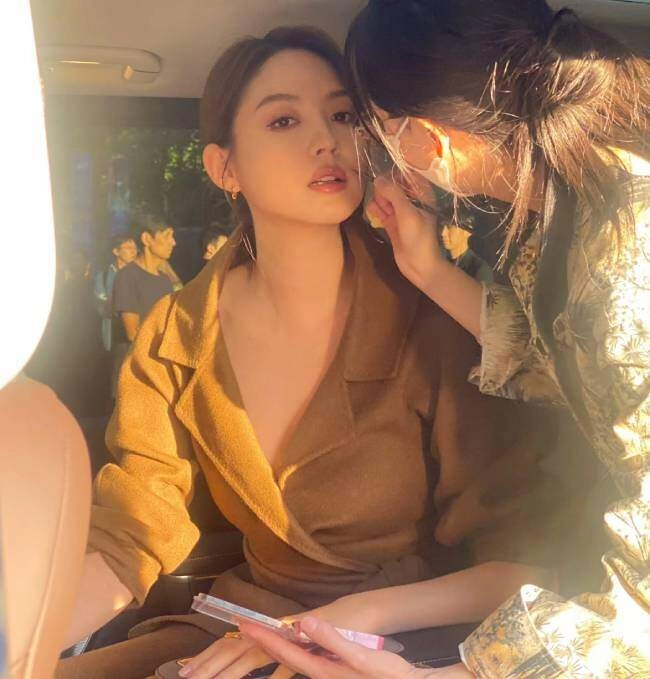 Không riêng hhen niê hoa hậu đẹp nhất trung quốc cũng từ chối đại gia lấy dân thường nhan sắc u50 gây kinh ngạc - 9