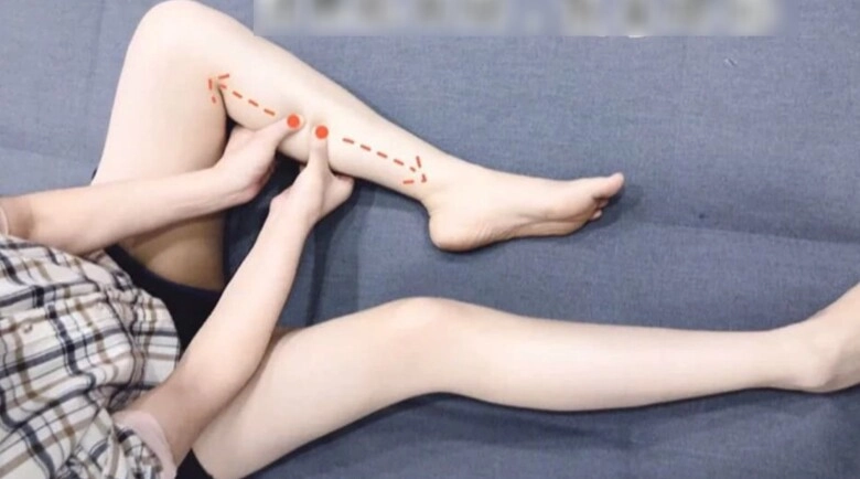 Kiên trì áp dụng 5 động tác massage mỗi ngày giúp nữ hoàng dao kéo thu nhỏ bắp chân vừa an toàn lại hiệu quả - 2