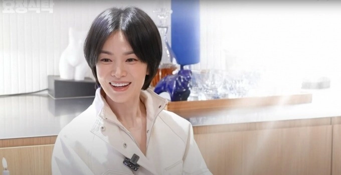 Kiểu tóc mới của song hye kyo gây tranh cãi chị em sợ mắc lỗi thử sang 5 kiểu tóc ngắn không kén mặt này - 2