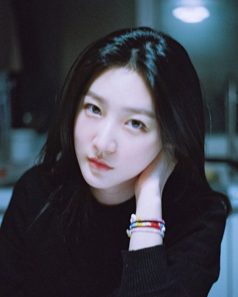 Kim sae ron sống trong đau thương từ nhỏ bị bạn bè tẩy chay vì quá nổi tiếng - 4