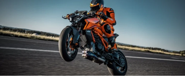Ktm 1390 super duke r evo 2025 quái thú thông minh từ vườn cam đã trở lại - 1