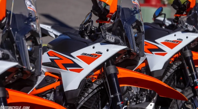 Ktm 390 adventure r 2025 phân khối nhỏ nhưng sức mạnh chẳng nhỏ chút nào - 1