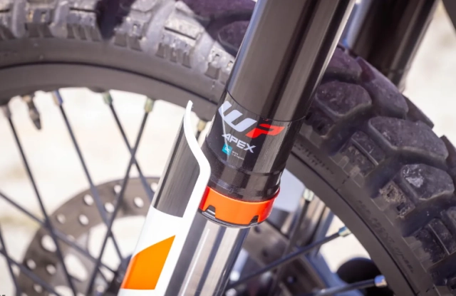 Ktm 390 adventure r 2025 phân khối nhỏ nhưng sức mạnh chẳng nhỏ chút nào - 17