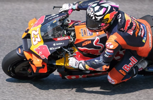 Ktm hy vọng rực cháy rồi vụt tắt tại sprint race motogp ý - 4