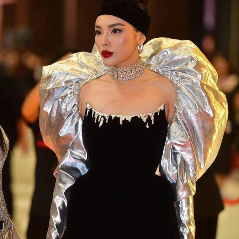 Kỳ duyên đọ sắc cùng miss universe 2024 visual ra sao mà cư dân mạng nhận xét cứ lúc quan trọng lại xu - 14