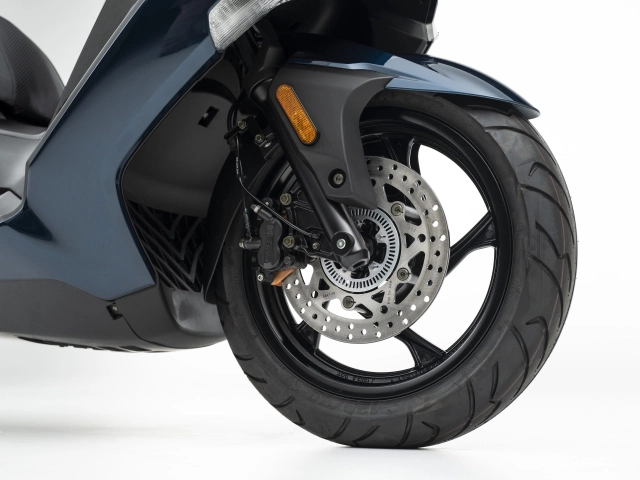Kymco gt 350i 2024 khẳng định vẻ đẹp đẳng cấp xứng tầm với đấng mày râu - 9