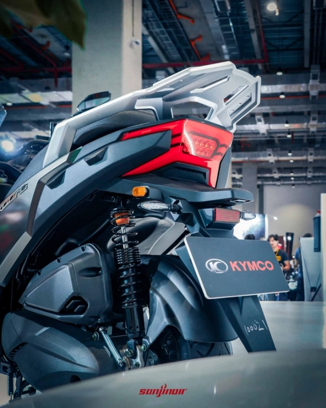 Kymco ra mắt đối thủ của honda adv350 với giá sau quy đổi khoảng 159 triệu đồng - 7