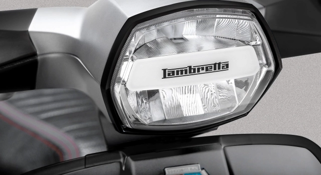 Lambretta v125 special 2025 chính thức ra mắt huyền thoại ý vừa đổ bộ sẽ có gì hot - 1