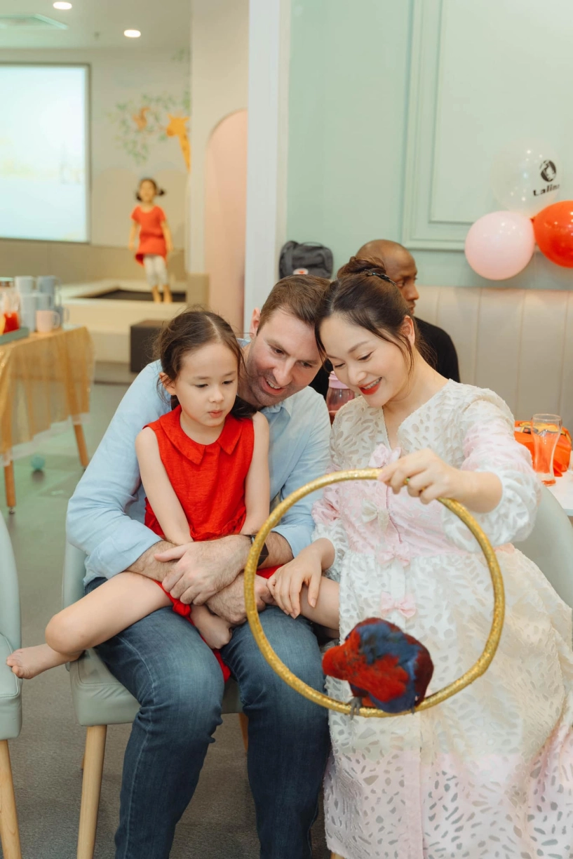 Lan phương vất vả sau khi đưa 2 con chuyển nhà để ở gần chồng tây mẹ ruột trào nước mắt vì xa cháu - 10