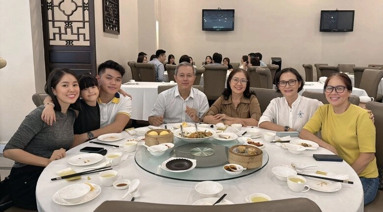 Lê phương hỏi chồng trẻ trung kiên rằng không yêu em thì yêu ai lên tiếng về tin đồn bỏ về nhà mẹ đẻ - 11