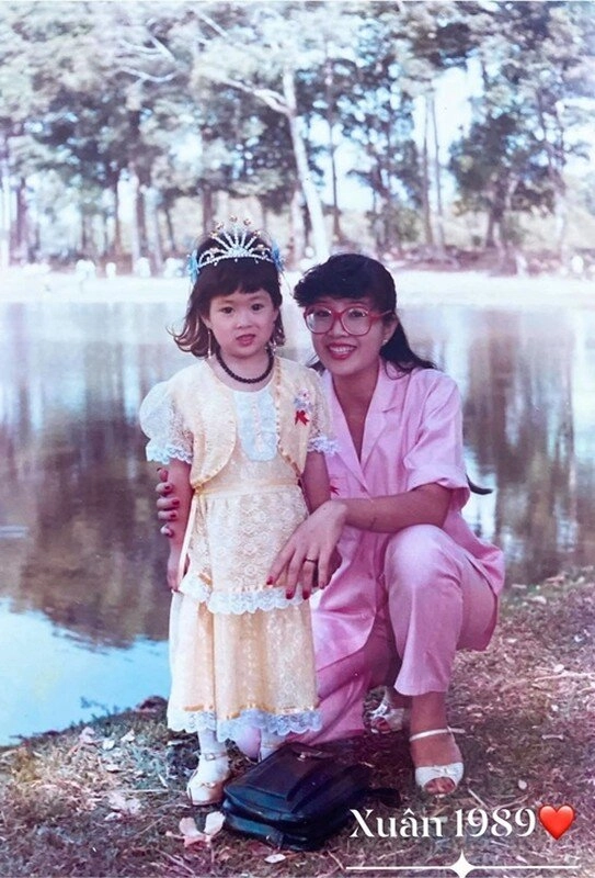 Lê phương khoe mối quan hệ với mẹ ruột và mẹ chồng 2 bà thông gia trẻ đẹp nhìn giống như chị em sinh đôi - 10