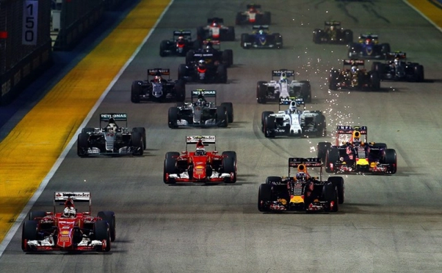 Liberty media mua motogp cơ hội lớn nhưng không thể xào lại công thức f1 - 3