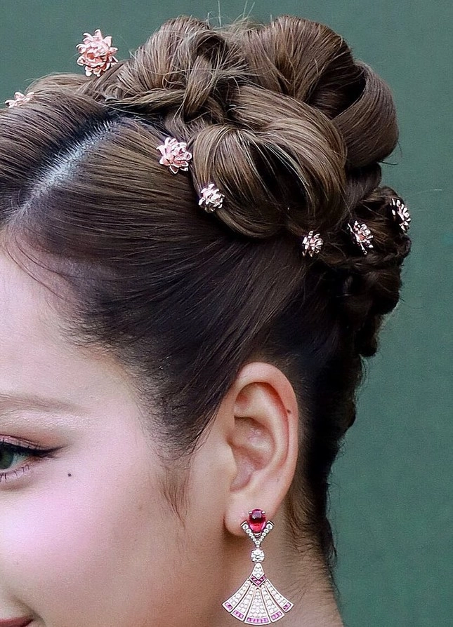 Lisa tại sự kiện ra mắt the white lotus người khen khí chất kẻ chê dừ - 6