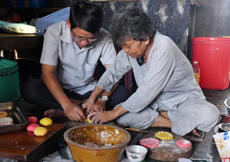 Loại bánh truyền thống sắp thất truyền ở an giang nghe tới tên đã thấy lạ cực kỳ công phu không phải ai cũng làm được - 4