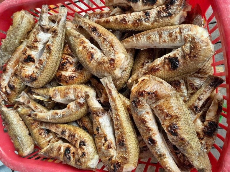Loài cá ông trời chỉ có ở nghệ an xưa là món ăn dân dã nay được chị em lùng mua bằng được vì ý nghĩa đặc biệt - 2