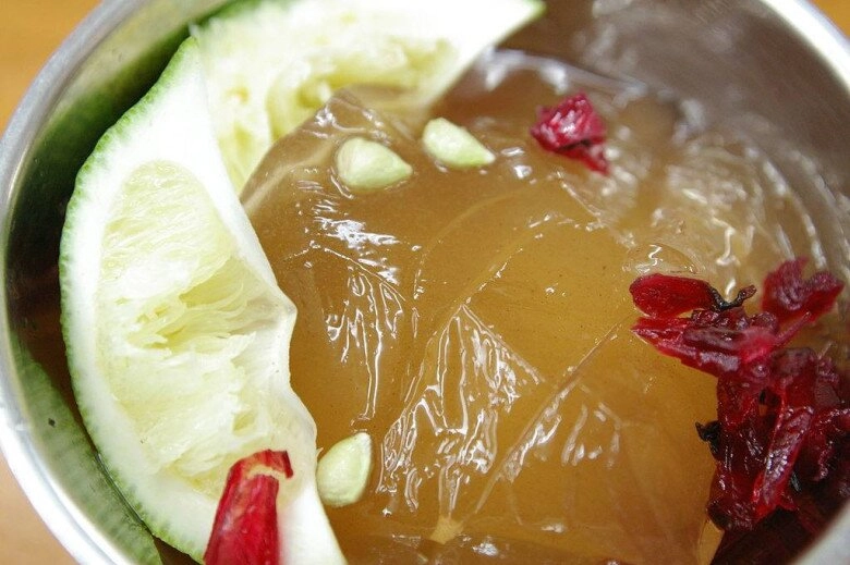 Loài cây dại mọc bờ bụi tưởng không ăn được lại là thứ rau tốt cho sức khỏe giá đến 70000 đồngkg - 3