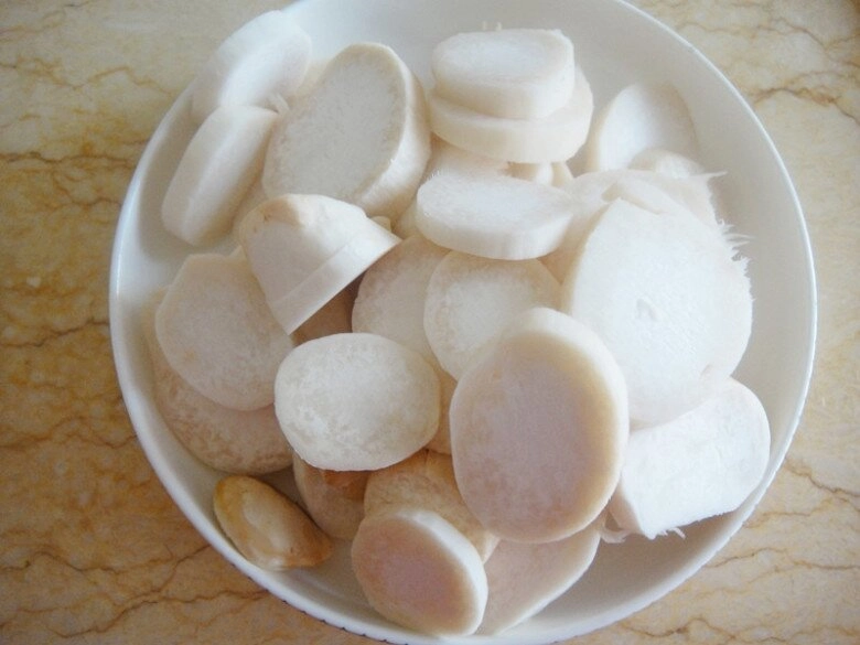 Loại rau duy nhất chứa vitamin d cứ tưởng xào mới ngon đem sốt chua ngọt được món đậm đà lạ miệng cực trôi cơm - 3
