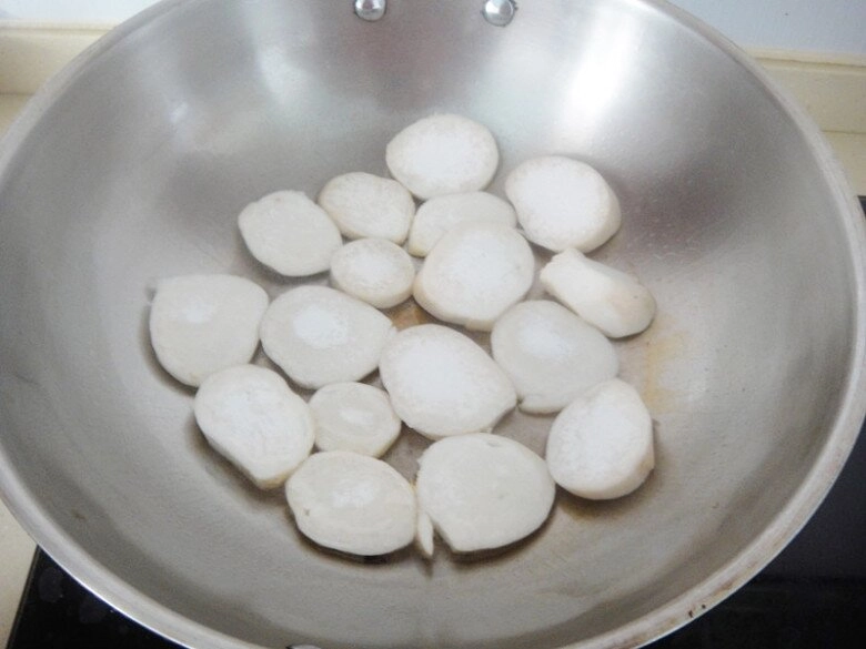 Loại rau duy nhất chứa vitamin d cứ tưởng xào mới ngon đem sốt chua ngọt được món đậm đà lạ miệng cực trôi cơm - 4