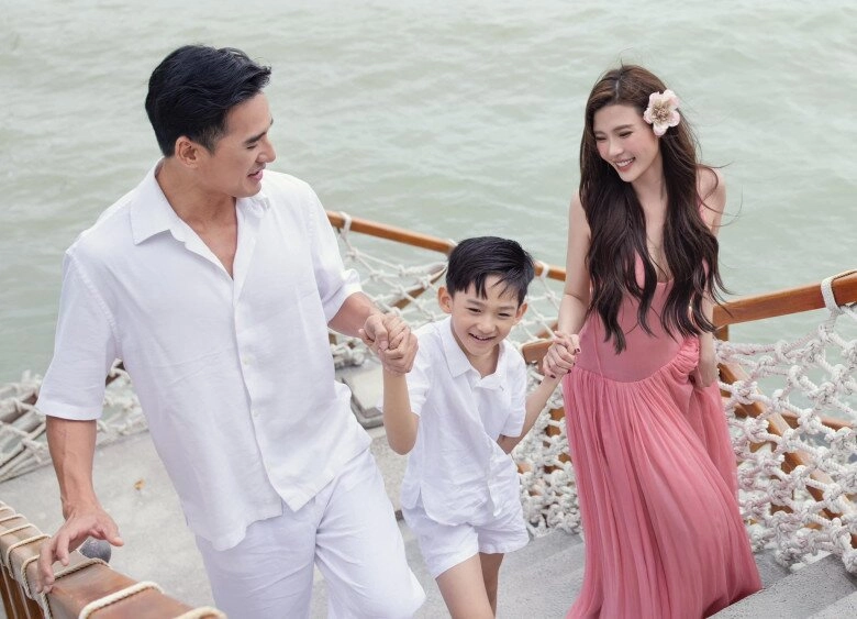 Lương thế thành nay phải năn nỉ con trai cho quay chụp quý tử quốc tịch mỹ ngày càng điển trai giống hệt bố - 11