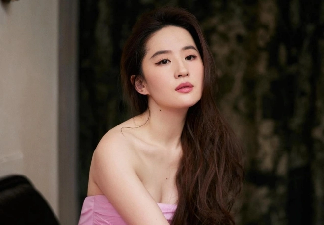 Lưu diệc phi lộ bản chất đạo đức giả vì mất giải thị hậu địa vị chấp chới trong dàn tiểu hoa đán 85 - 9