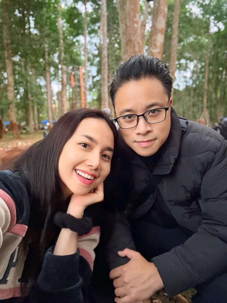 Lý hải victor vũ 2 đạo diễn đều có bà xã là thạc sĩ tốt nghiệp ở anh hẹn hò từ thời vợ còn đi học - 9