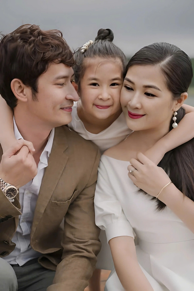Mạc anh thư tôi và huy khánh giờ chỉ còn tình thân - 1