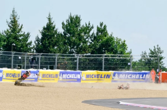 Marc marquez thắng chặng brno 2025 cuộc chơi đang dần ngã ngũ - 3