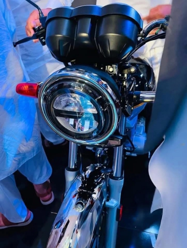 Mẫu xe côn tay honda cg150 2025 vừa được ra mắt với giá bán sau quy đổi chỉ 375 triệu đồng - 5