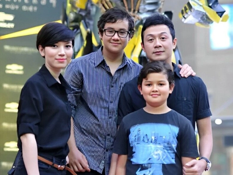 Mc anh tuấn tự hào nhắc đến cha ruột là giáo sư âm nhạc sinh 2 con trai lai tây tài năng giống bố - 8