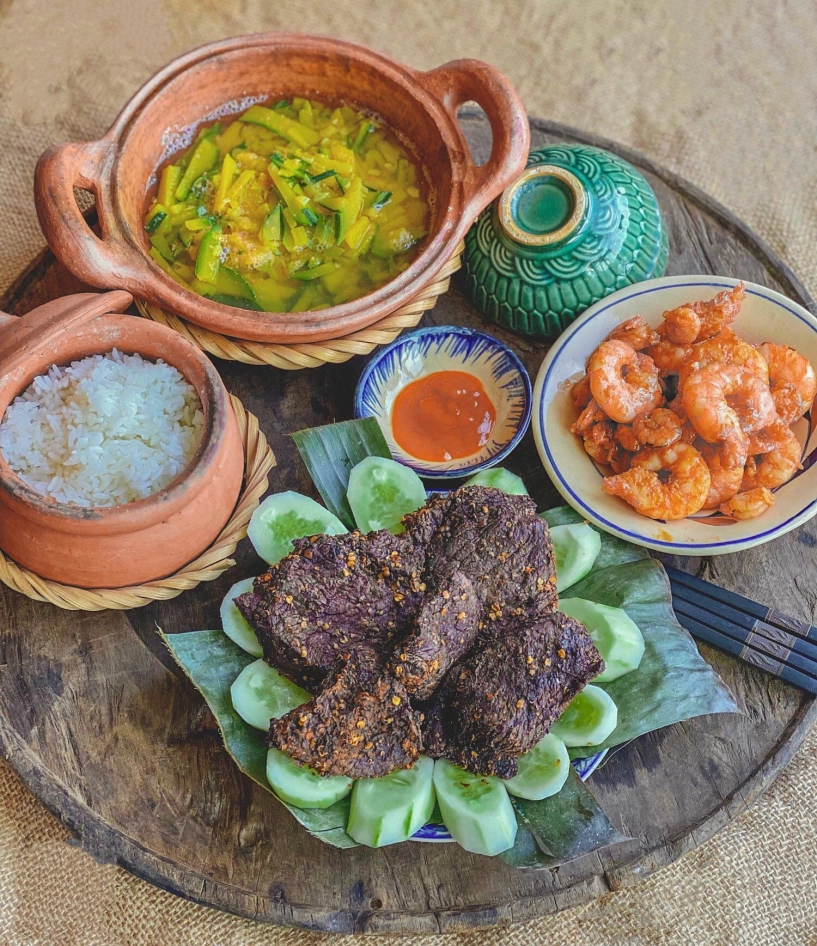 Mẹ 2 con mê nấu ăn khoe loạt cơm nhà ngon miệng dễ nấu nhưng cách bày biện cực gây chú ý - 10