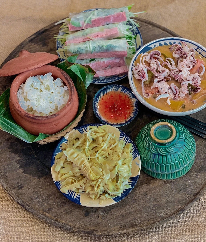 Mẹ 2 con mê nấu ăn khoe loạt cơm nhà ngon miệng dễ nấu nhưng cách bày biện cực gây chú ý - 12