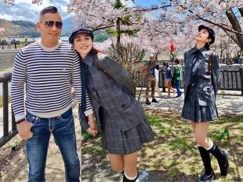 mẹ 4 con jennifer phạm khoe vẻ đẹp mũm mĩm hiếm thấy sắc vóc tươi trẻ từ ngày có giao diện mới - 7