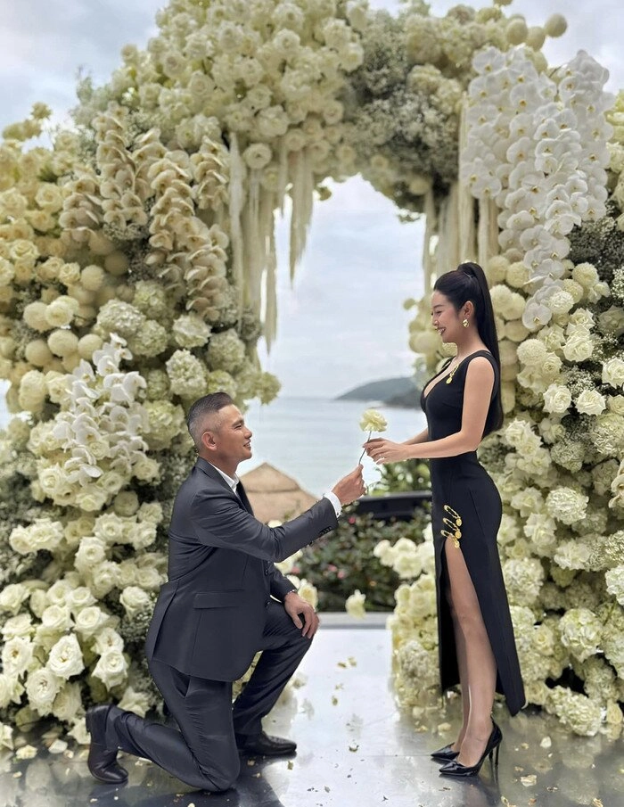 mẹ 4 con jennifer phạm khoe vẻ đẹp mũm mĩm hiếm thấy sắc vóc tươi trẻ từ ngày có giao diện mới - 8