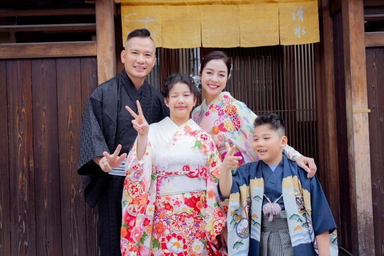 mẹ 4 con jennifer phạm khoe vẻ đẹp mũm mĩm hiếm thấy sắc vóc tươi trẻ từ ngày có giao diện mới - 11