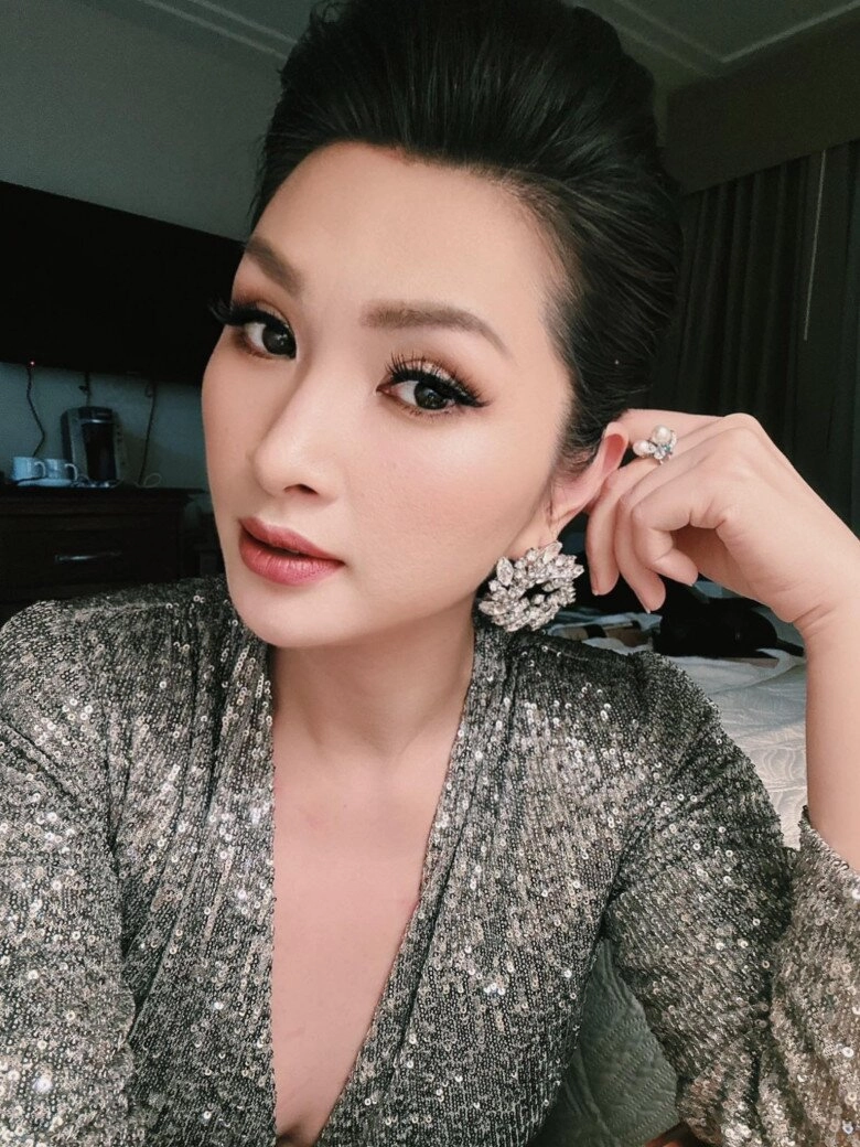 Mẹ bỉm u50 chạy show khánh thi nhận mình là osin miễn phí nguyễn hồng nhung mới sinh đã trở lại - 7