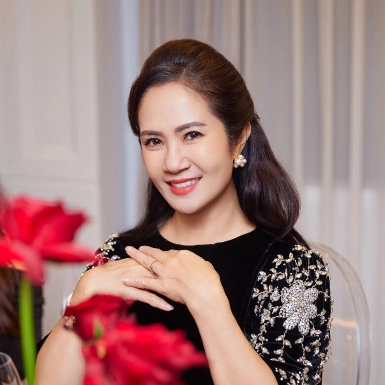 mẹ chồng diễn viên quỳnh lương là mỹ nhân màn ảnh miền bắc lên chức bà vẫn trẻ đẹp như đôi mươi - 4