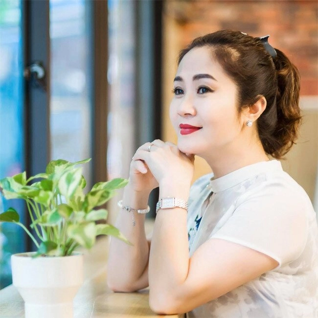 mẹ chồng diễn viên quỳnh lương là mỹ nhân màn ảnh miền bắc lên chức bà vẫn trẻ đẹp như đôi mươi - 13