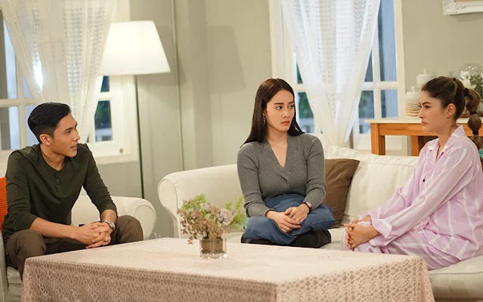 Mẹ đẻ đem chục trứng gà mừng đầy tháng cháu tôi gói cho bà chút đồ ăn thừa mang về mẹ chồng chạy tới giật lại - 5