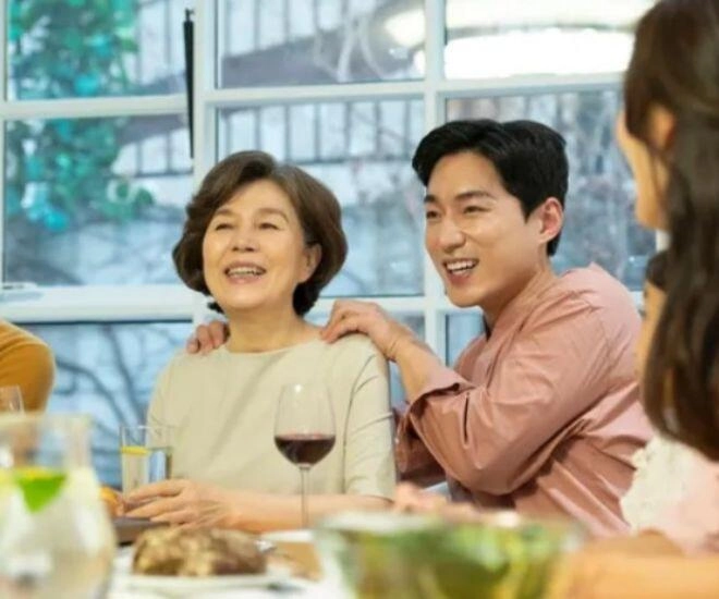 Mẹ muốn chúng tôi giúp em chồng trả khoản nợ 7 tỷ lý do bà đưa ra làm tôi mất ngủ cả đêm - 1