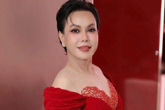 Mẹ ruột hoa hậu làng hài là á hậu thập niên 1970 sở hữu nhan sắc kiêu sa em gái cũng không kém cạnh - 4