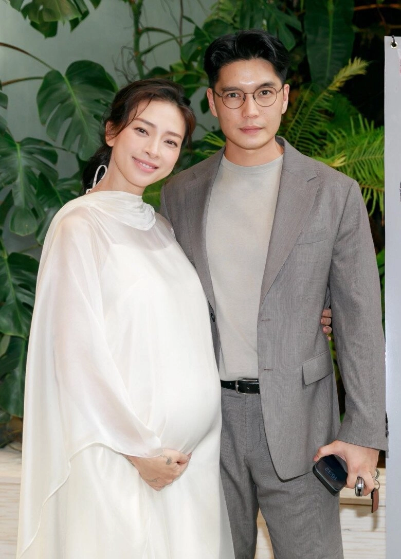 Mẹ ruột ngô thanh vân thấy cảnh con gái nghén mà tưởng mình mang thai khen cháu ngoại sắp chào đời giống hệt rể quý - 9