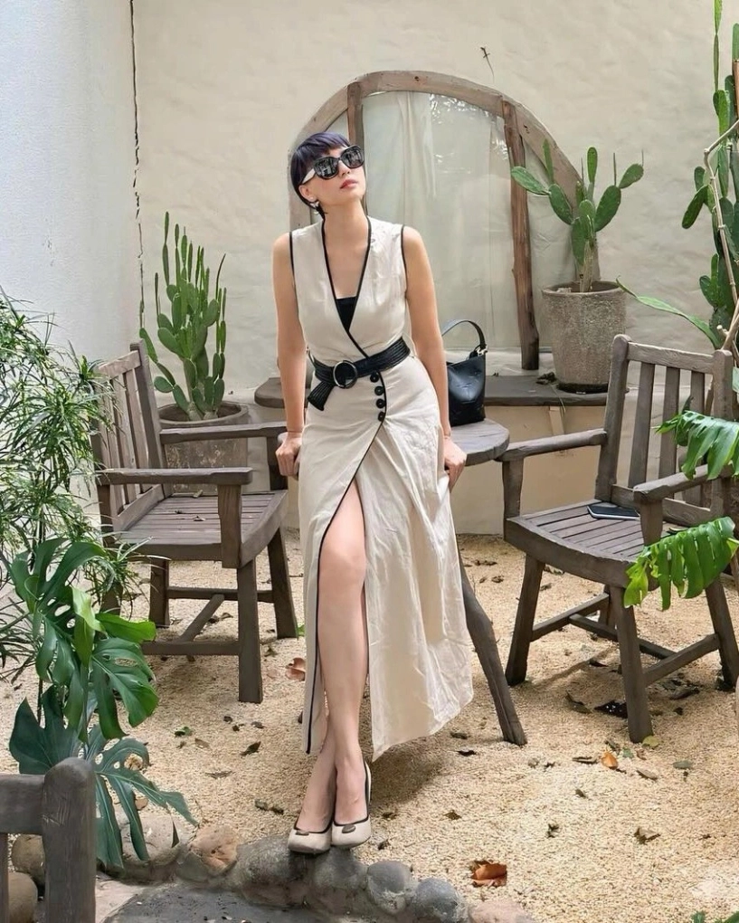Mẹ vợ đoàn văn hậu u50 trẻ trung phong cách - 1
