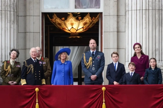 Meghan thừa nhận mình là nạn nhân của cả thế giới hoàng tử harry bênh vợ chằm chặp - 6