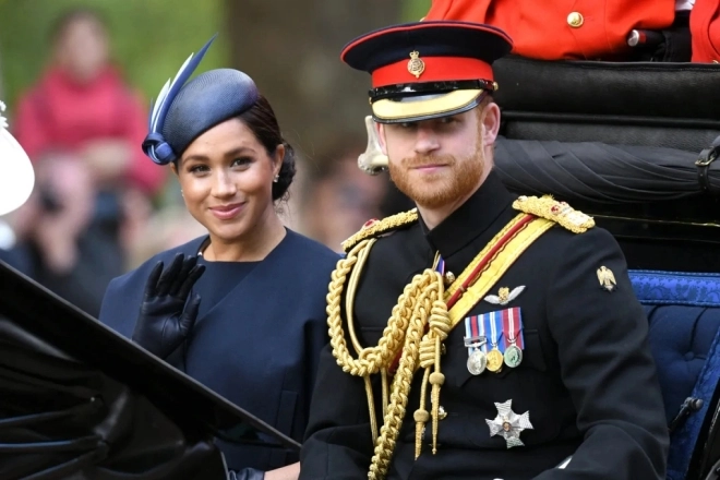 Meghan thừa nhận mình là nạn nhân của cả thế giới hoàng tử harry bênh vợ chằm chặp - 7