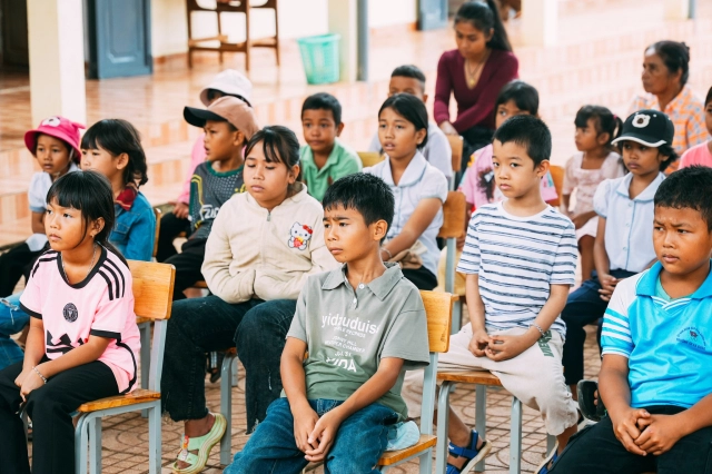 Một lời hứa nhỏ - một công trình lớn cho những nụ cười trẻ thơ tại trường tiểu học ea bông - 13